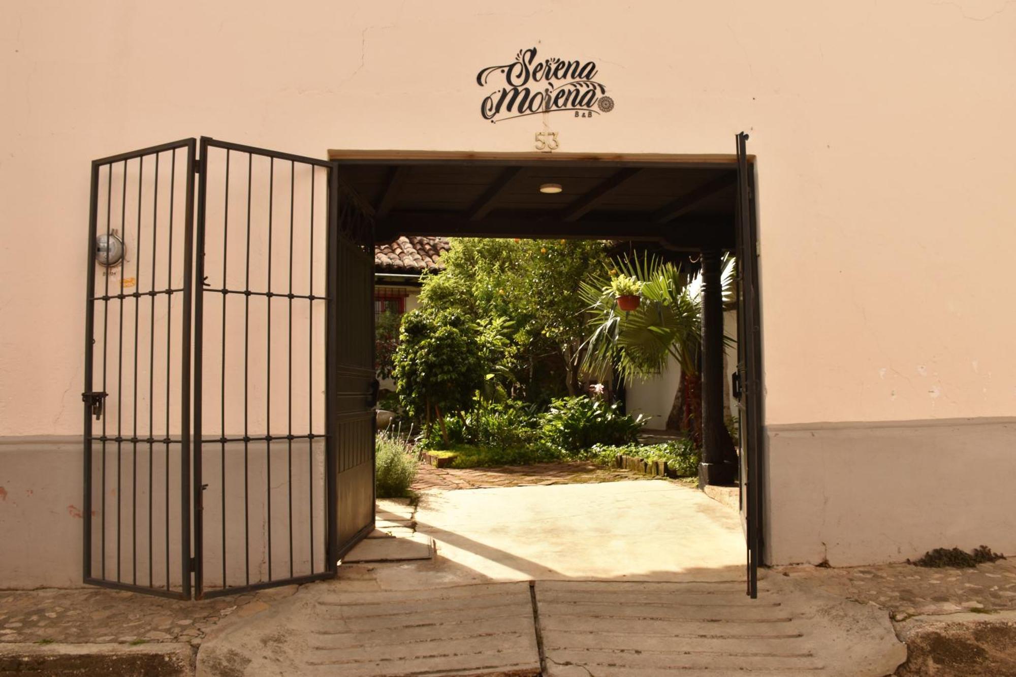 Serena Morena San Cristobal de las Casas Luaran gambar